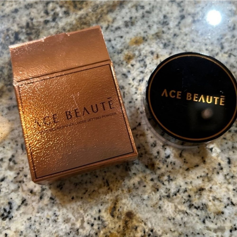 New! Ace Beaute Effortless Radiance Loose Setting Powder - So Smooth!